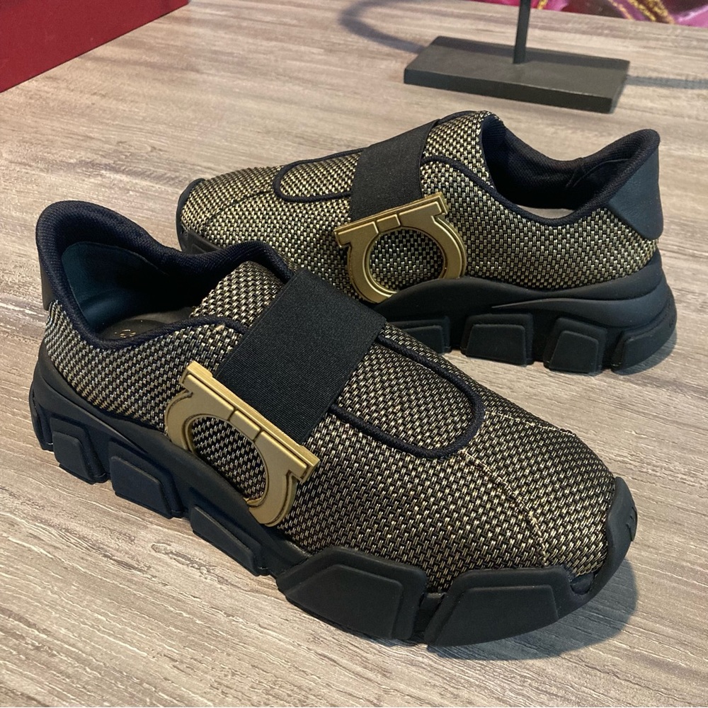 Salvatore Ferragamo Monster Trainer Nero Calf Shoes Black / Gold